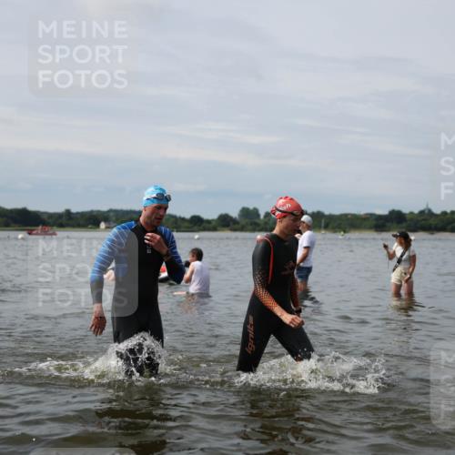 21.06.2026 - Viking Triathlon Michael Strokosch http://msf.ph/oto/9823933 21.06.2026 10:44:52 Schwimmen 33, 36, 151, 276, 308, 310, 329, 345, 350, 369, 377, 415, 445, 577, 658, 668 meine-sportfotos.de