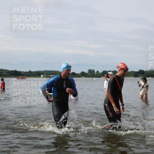 21.06.2026 - Viking Triathlon Michael Strokosch http://msf.ph/oto/9823934 21.06.2026 10:44:52 Schwimmen 33, 36, 151, 276, 308, 310, 329, 345, 350, 369, 377, 415, 445, 577, 658, 668 meine-sportfotos.de