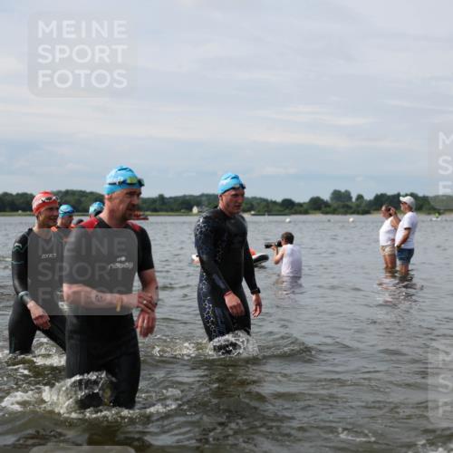 21.06.2026 - Viking Triathlon Michael Strokosch http://msf.ph/oto/9823942 21.06.2026 10:44:55 Schwimmen 33, 36, 151, 276, 308, 310, 326, 329, 345, 350, 366, 369, 377, 415, 445, 577, 658, 668 meine-sportfotos.de