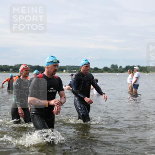 21.06.2026 - Viking Triathlon Michael Strokosch http://msf.ph/oto/9823943 21.06.2026 10:44:55 Schwimmen 33, 36, 151, 276, 308, 310, 326, 329, 345, 350, 366, 369, 377, 415, 445, 577, 658, 668 meine-sportfotos.de