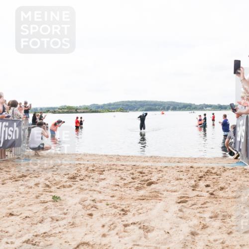 21.06.2026 - Viking Triathlon Michael Strokosch http://msf.ph/oto/9823998 21.06.2026 10:24:27 Schwimmen 517 meine-sportfotos.de