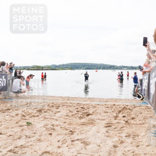 21.06.2026 - Viking Triathlon Michael Strokosch http://msf.ph/oto/9824002 21.06.2026 10:24:28 Schwimmen 517 meine-sportfotos.de