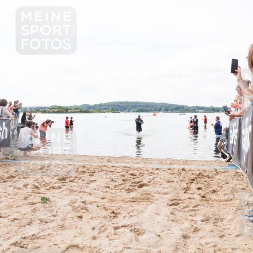 21.06.2026 - Viking Triathlon Michael Strokosch http://msf.ph/oto/9824003 21.06.2026 10:24:28 Schwimmen 517 meine-sportfotos.de