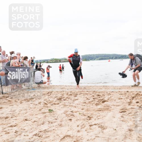 21.06.2026 - Viking Triathlon Michael Strokosch http://msf.ph/oto/9824021 21.06.2026 10:24:35 Schwimmen 517 meine-sportfotos.de