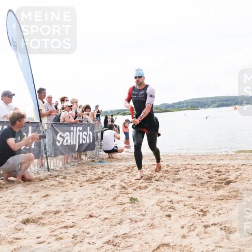 21.06.2026 - Viking Triathlon Michael Strokosch http://msf.ph/oto/9824024 21.06.2026 10:24:36 Schwimmen 517 meine-sportfotos.de