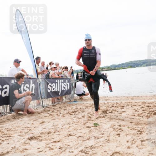 21.06.2026 - Viking Triathlon Michael Strokosch http://msf.ph/oto/9824025 21.06.2026 10:24:36 Schwimmen 517 meine-sportfotos.de