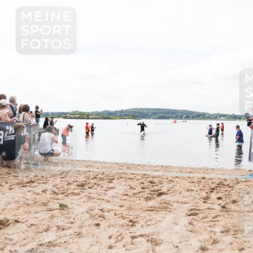 21.06.2026 - Viking Triathlon Michael Strokosch http://msf.ph/oto/9824027 21.06.2026 10:24:47 Schwimmen 9 meine-sportfotos.de