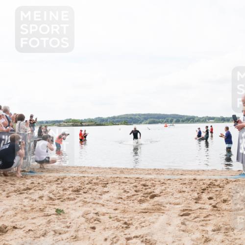 21.06.2026 - Viking Triathlon Michael Strokosch http://msf.ph/oto/9824037 21.06.2026 10:24:51 Schwimmen 9 meine-sportfotos.de