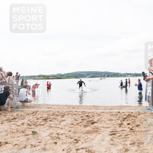 21.06.2026 - Viking Triathlon Michael Strokosch http://msf.ph/oto/9824040 21.06.2026 10:24:52 Schwimmen 9 meine-sportfotos.de