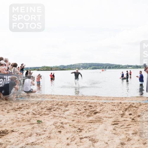 21.06.2026 - Viking Triathlon Michael Strokosch http://msf.ph/oto/9824045 21.06.2026 10:24:53 Schwimmen 9 meine-sportfotos.de