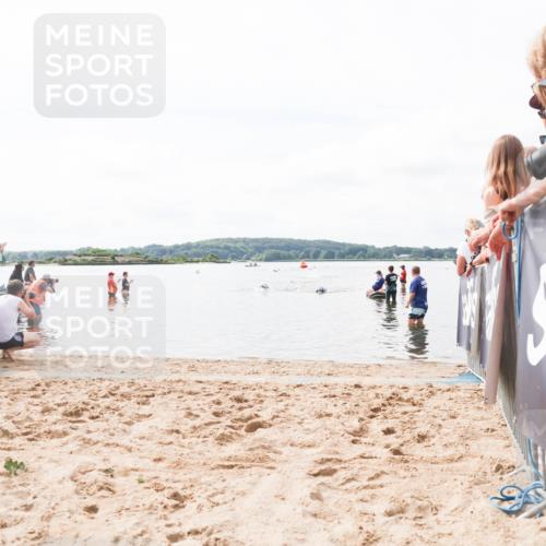 21.06.2026 - Viking Triathlon Michael Strokosch http://msf.ph/oto/9824057 21.06.2026 10:25:23 Schwimmen  meine-sportfotos.de