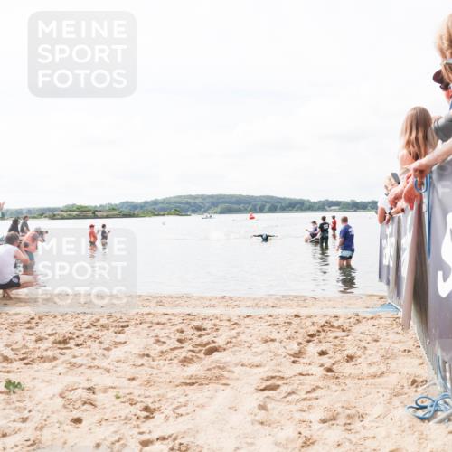 21.06.2026 - Viking Triathlon Michael Strokosch http://msf.ph/oto/9824059 21.06.2026 10:25:24 Schwimmen  meine-sportfotos.de