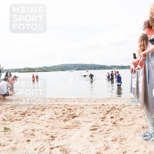 21.06.2026 - Viking Triathlon Michael Strokosch http://msf.ph/oto/9824066 21.06.2026 10:25:26 Schwimmen  meine-sportfotos.de