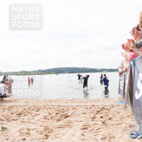 21.06.2026 - Viking Triathlon Michael Strokosch http://msf.ph/oto/9824111 21.06.2026 10:25:41 Schwimmen 1, 4, 10, 189 meine-sportfotos.de