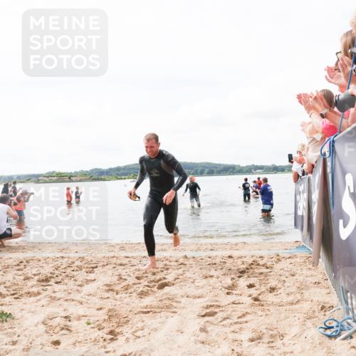 21.06.2026 - Viking Triathlon Michael Strokosch http://msf.ph/oto/9824123 21.06.2026 10:25:45 Schwimmen 4, 10 meine-sportfotos.de