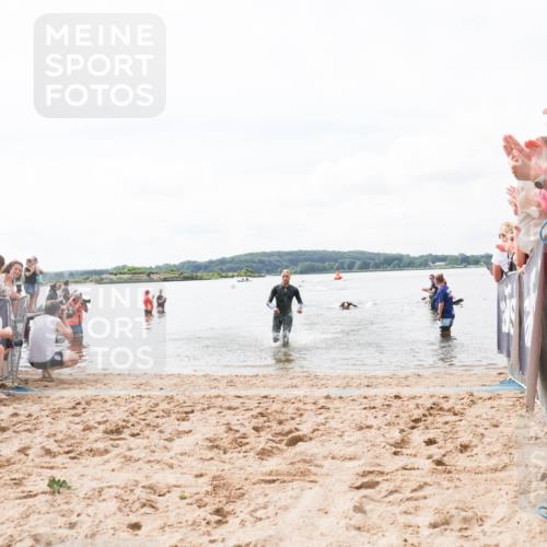 21.06.2026 - Viking Triathlon Michael Strokosch http://msf.ph/oto/9824129 21.06.2026 10:25:47 Schwimmen 4, 10 meine-sportfotos.de