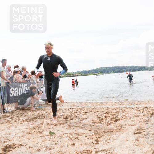 21.06.2026 - Viking Triathlon Michael Strokosch http://msf.ph/oto/9824137 21.06.2026 10:25:50 Schwimmen 4, 8, 10 meine-sportfotos.de