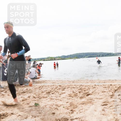 21.06.2026 - Viking Triathlon Michael Strokosch http://msf.ph/oto/9824138 21.06.2026 10:25:50 Schwimmen 4, 8, 10 meine-sportfotos.de
