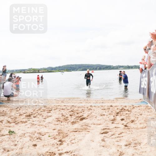 21.06.2026 - Viking Triathlon Michael Strokosch http://msf.ph/oto/9824147 21.06.2026 10:25:54 Schwimmen 8, 10 meine-sportfotos.de