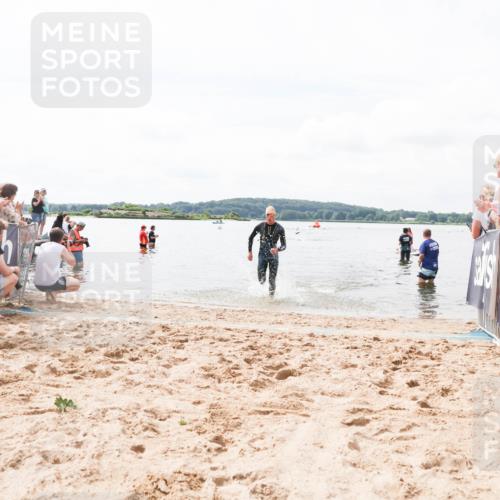 21.06.2026 - Viking Triathlon Michael Strokosch http://msf.ph/oto/9824152 21.06.2026 10:25:56 Schwimmen 8 meine-sportfotos.de