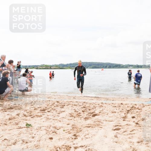 21.06.2026 - Viking Triathlon Michael Strokosch http://msf.ph/oto/9824154 21.06.2026 10:25:56 Schwimmen 8 meine-sportfotos.de