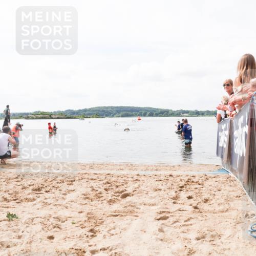 21.06.2026 - Viking Triathlon Michael Strokosch http://msf.ph/oto/9824164 21.06.2026 10:26:06 Schwimmen  meine-sportfotos.de
