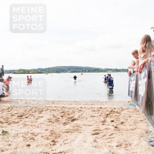 21.06.2026 - Viking Triathlon Michael Strokosch http://msf.ph/oto/9824168 21.06.2026 10:26:07 Schwimmen  meine-sportfotos.de