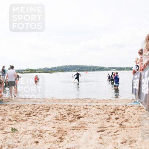 21.06.2026 - Viking Triathlon Michael Strokosch http://msf.ph/oto/9824182 21.06.2026 10:26:12 Schwimmen 2 meine-sportfotos.de