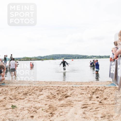 21.06.2026 - Viking Triathlon Michael Strokosch http://msf.ph/oto/9824194 21.06.2026 10:26:16 Schwimmen 2 meine-sportfotos.de