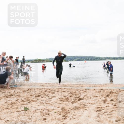 21.06.2026 - Viking Triathlon Michael Strokosch http://msf.ph/oto/9824205 21.06.2026 10:26:19 Schwimmen 2 meine-sportfotos.de