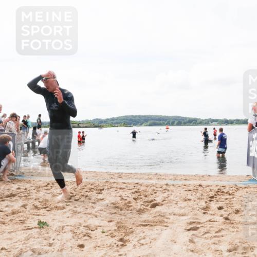21.06.2026 - Viking Triathlon Michael Strokosch http://msf.ph/oto/9824208 21.06.2026 10:26:20 Schwimmen 2 meine-sportfotos.de