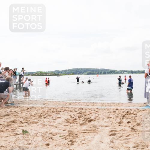 21.06.2026 - Viking Triathlon Michael Strokosch http://msf.ph/oto/9824210 21.06.2026 10:26:21 Schwimmen 2, 21 meine-sportfotos.de