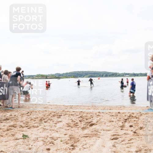 21.06.2026 - Viking Triathlon Michael Strokosch http://msf.ph/oto/9824213 21.06.2026 10:26:22 Schwimmen 2, 21 meine-sportfotos.de