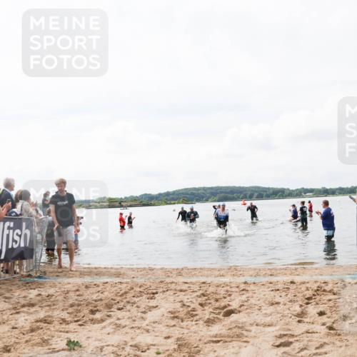 21.06.2026 - Viking Triathlon Michael Strokosch http://msf.ph/oto/9824304 21.06.2026 10:26:58 Schwimmen 176, 334, 426, 453 meine-sportfotos.de