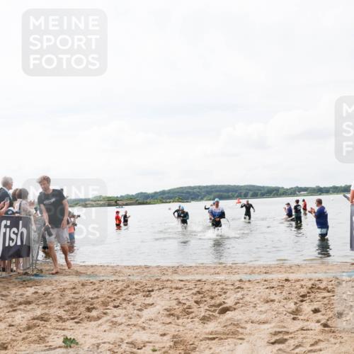 21.06.2026 - Viking Triathlon Michael Strokosch http://msf.ph/oto/9824306 21.06.2026 10:26:59 Schwimmen 176, 334, 426, 453, 547 meine-sportfotos.de