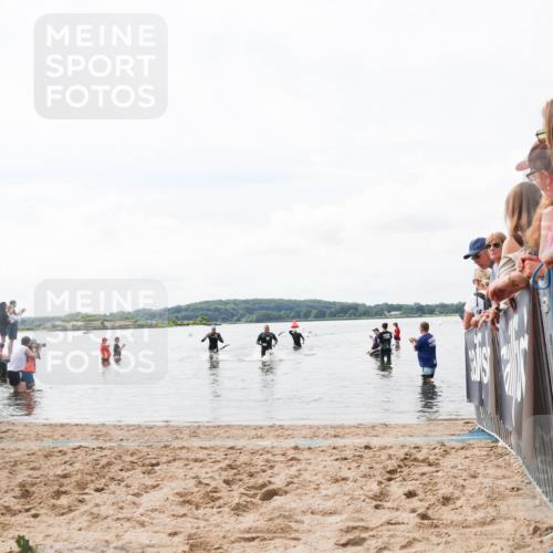 21.06.2026 - Viking Triathlon Michael Strokosch http://msf.ph/oto/9824363 21.06.2026 10:27:30 Schwimmen 46, 669 meine-sportfotos.de