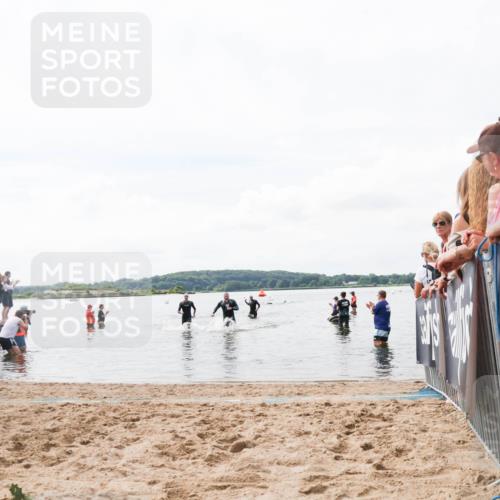21.06.2026 - Viking Triathlon Michael Strokosch http://msf.ph/oto/9824367 21.06.2026 10:27:31 Schwimmen 46, 669 meine-sportfotos.de