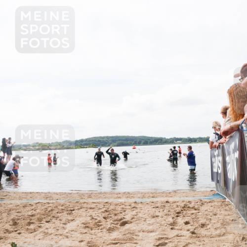 21.06.2026 - Viking Triathlon Michael Strokosch http://msf.ph/oto/9824371 21.06.2026 10:27:33 Schwimmen 46, 669 meine-sportfotos.de