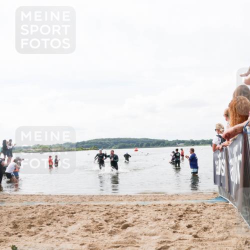 21.06.2026 - Viking Triathlon Michael Strokosch http://msf.ph/oto/9824372 21.06.2026 10:27:33 Schwimmen 46, 669 meine-sportfotos.de