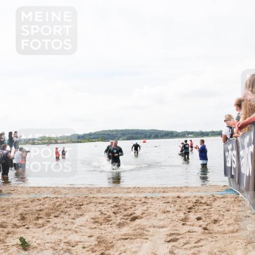 21.06.2026 - Viking Triathlon Michael Strokosch http://msf.ph/oto/9824376 21.06.2026 10:27:34 Schwimmen 46, 669 meine-sportfotos.de
