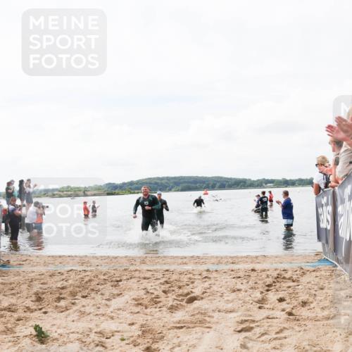 21.06.2026 - Viking Triathlon Michael Strokosch http://msf.ph/oto/9824379 21.06.2026 10:27:35 Schwimmen 46, 669 meine-sportfotos.de