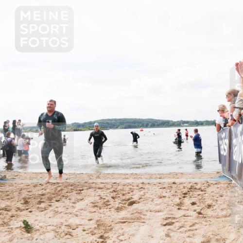 21.06.2026 - Viking Triathlon Michael Strokosch http://msf.ph/oto/9824385 21.06.2026 10:27:37 Schwimmen 46, 626, 669 meine-sportfotos.de