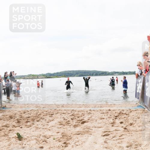 21.06.2026 - Viking Triathlon Michael Strokosch http://msf.ph/oto/9824397 21.06.2026 10:27:41 Schwimmen 46, 422, 626, 669 meine-sportfotos.de