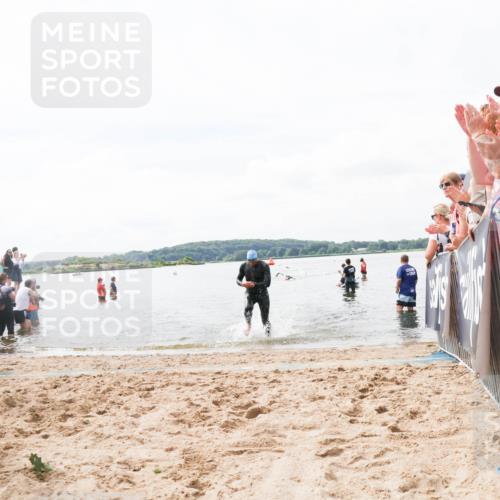 21.06.2026 - Viking Triathlon Michael Strokosch http://msf.ph/oto/9824411 21.06.2026 10:27:46 Schwimmen 422, 626 meine-sportfotos.de