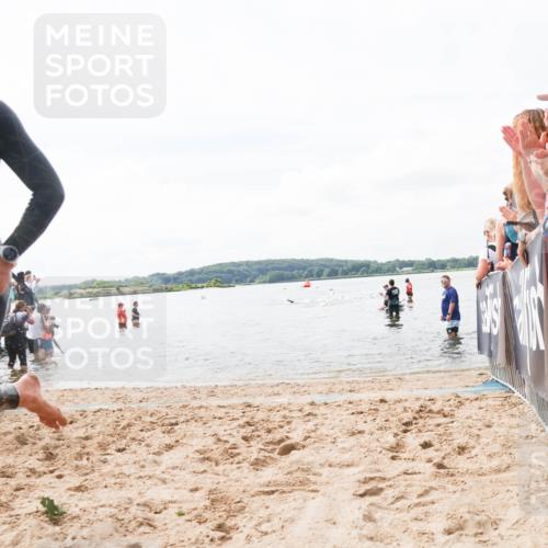 21.06.2026 - Viking Triathlon Michael Strokosch http://msf.ph/oto/9824419 21.06.2026 10:27:49 Schwimmen 422, 626 meine-sportfotos.de