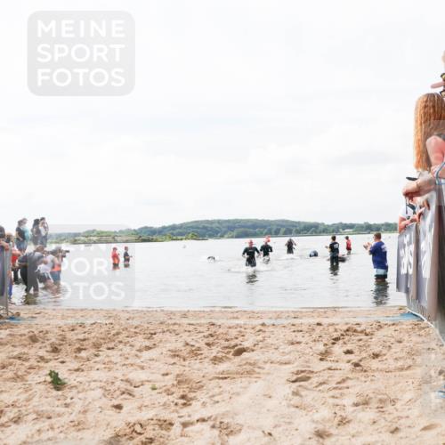 21.06.2026 - Viking Triathlon Michael Strokosch http://msf.ph/oto/9824421 21.06.2026 10:27:59 Schwimmen 620 meine-sportfotos.de