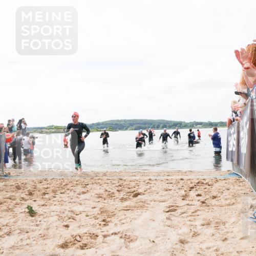 21.06.2026 - Viking Triathlon Michael Strokosch http://msf.ph/oto/9824438 21.06.2026 10:28:05 Schwimmen 19, 119, 371, 565, 620 meine-sportfotos.de