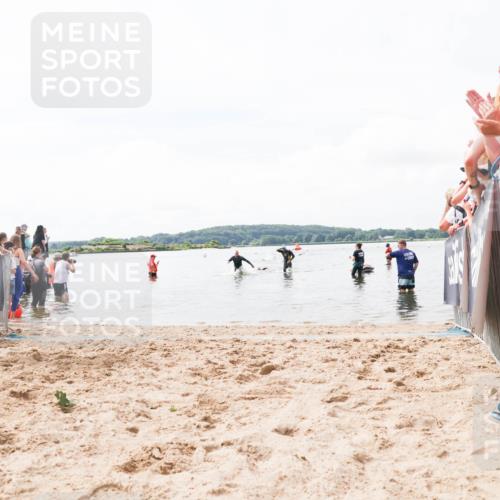 21.06.2026 - Viking Triathlon Michael Strokosch http://msf.ph/oto/9824593 21.06.2026 10:29:10 Schwimmen 466, 640 meine-sportfotos.de