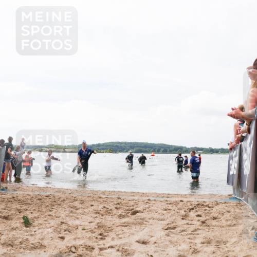 21.06.2026 - Viking Triathlon Michael Strokosch http://msf.ph/oto/9824816 21.06.2026 10:30:24 Schwimmen 27, 104 meine-sportfotos.de