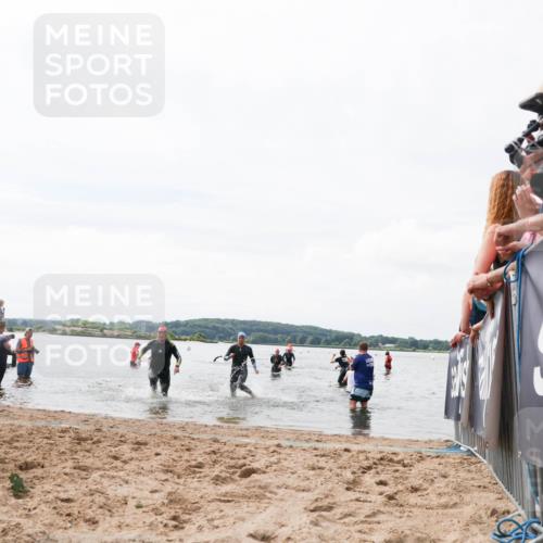 21.06.2026 - Viking Triathlon Michael Strokosch http://msf.ph/oto/9824939 21.06.2026 10:31:05 Schwimmen 131, 454, 665 meine-sportfotos.de
